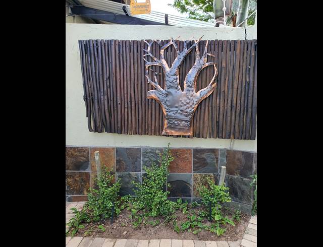 3 BEDROOM FREEHOLD FOR SALE IN WATERVAL EAST